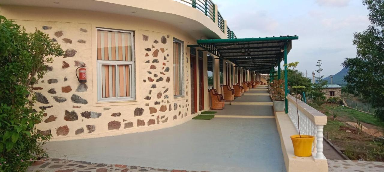 Prime Neelkanth Forest Retreat Resort Tehla Εξωτερικό φωτογραφία